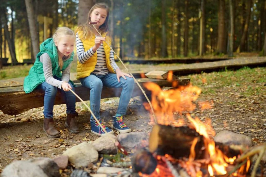 Kid-Friendly Winter Campsite